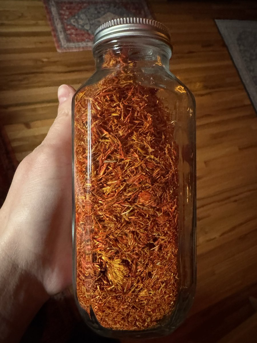 SpiritedSparr0w's tweet image. My friend, the world traveler, just sent me this much saffron. So, what am I making with this besides saffron rice?