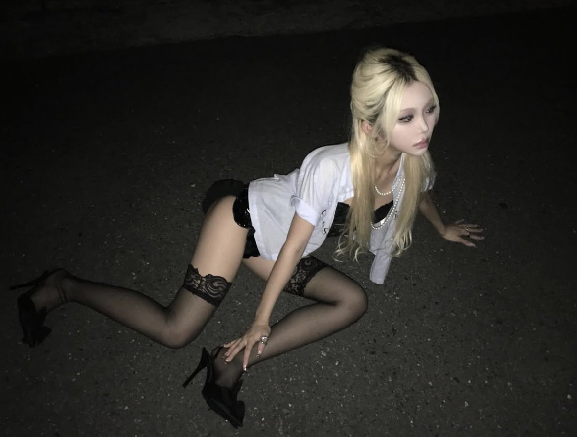 Would75812's tweet photo. 夜….. https://t.co/ZArBlpmzGL