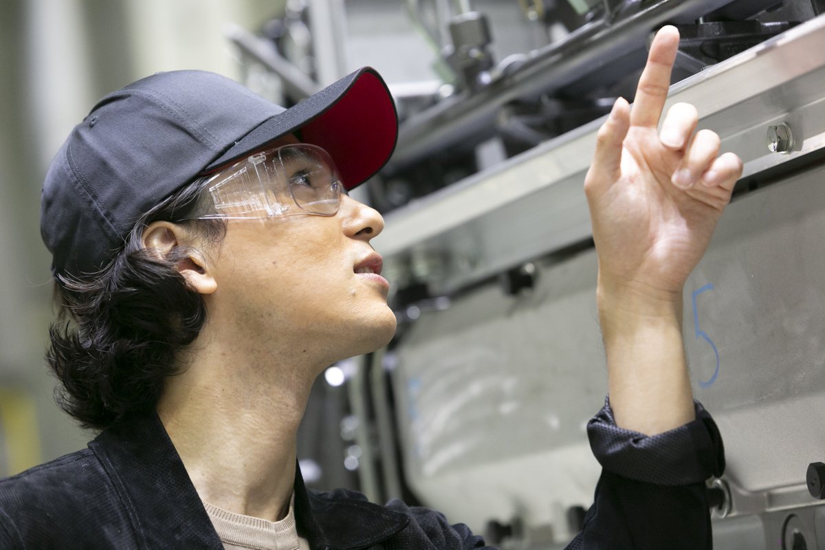 【MINAMINO REPORT 公開！】
ヤンマーの「サステナブルビジョンパートナー」である南野拓実選手が、サステナブルの最前線をレポートする「MINAMINO REPORT」 。
最新の第11弾が公開され、海運の未来を支えるヤンマーのテクノロジーをレポートいただきました💁