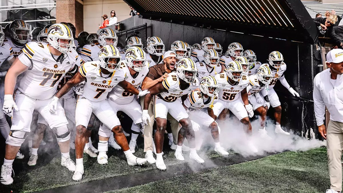 Landon Lewis tweet media