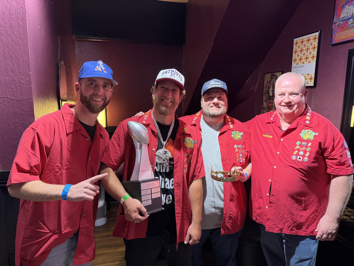 Hank Lockwood tweet media