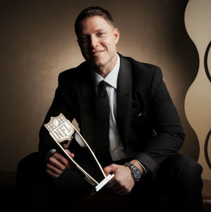 NinerStats's tweet image. Christian McCaffrey updated resume:
1x OPOY
5x All-Pro
4x Pro Bowl
1x Comeback Player
1x Rushing Yards Leader
7589 Rushing Yards
5390 Receiving Yards
98 Touchdowns 
1 of 3 All-Time with 1000-1000 season