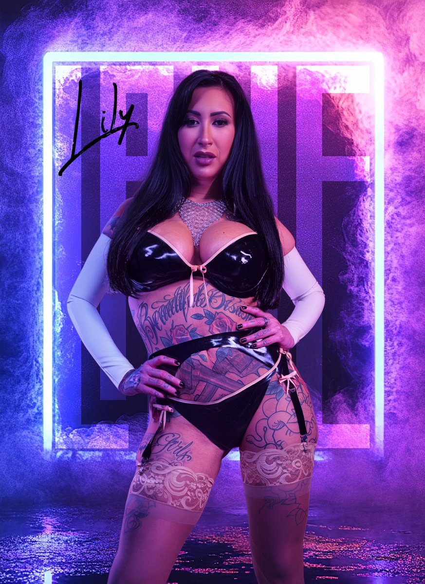 MisterGrayX's tweet photo. Lily Lane
@LilyLanexxx https://t.co/FFWKPMjGZX