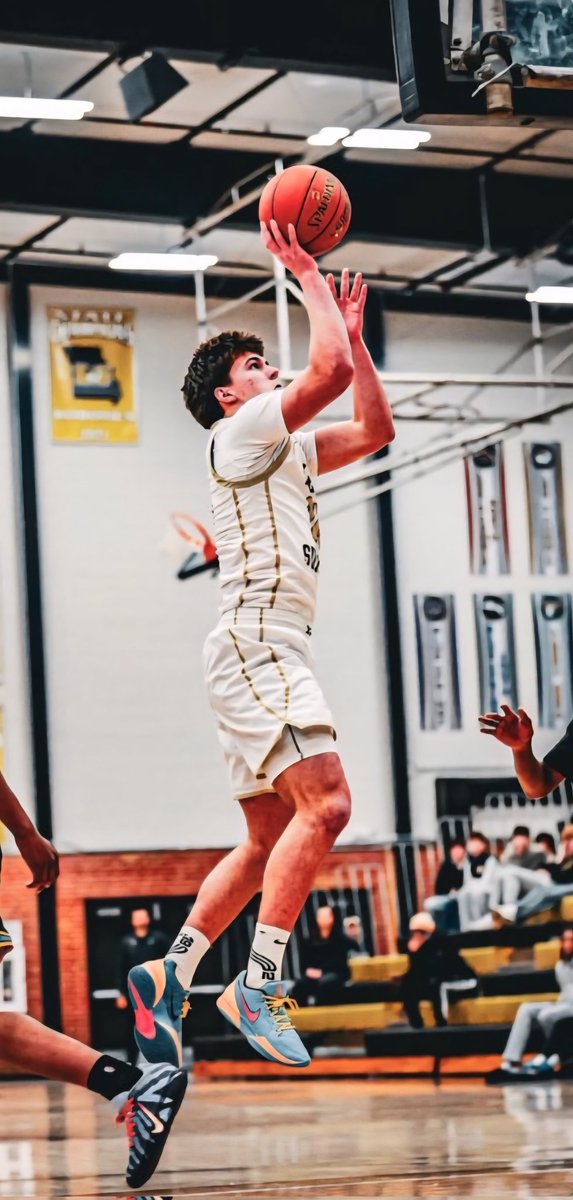 Missouri Hawks tweet media