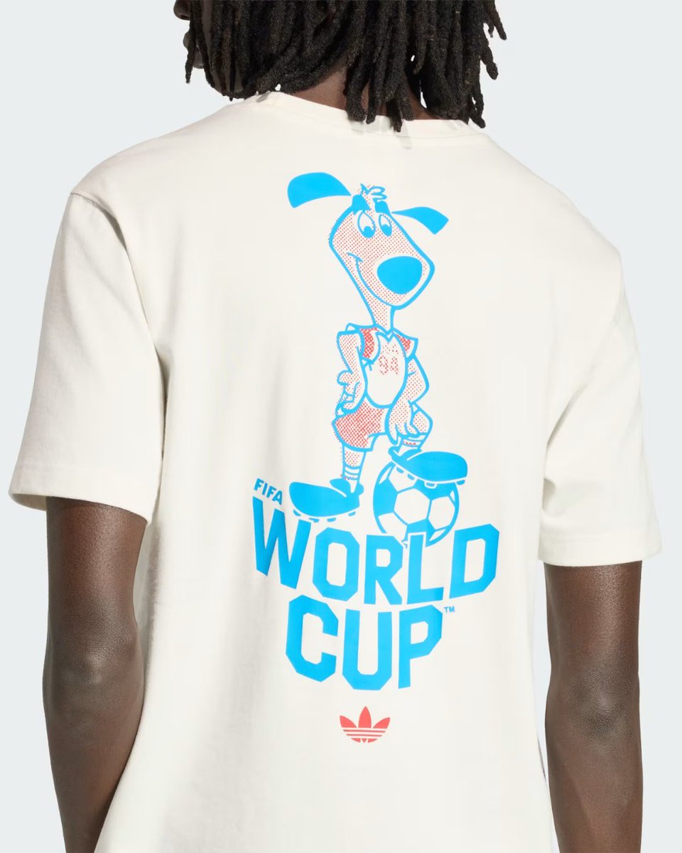 soccerjerseynws's tweet photo. COOL STUFF

adidas Originals dropped a new t-shirt collection featuring iconic mascots from past World Cups.

🇲🇽 Pique (1986)
🇮🇹 Ciao (1990)
🇺🇸 Striker (1994)
🇫🇷 Footix (1998)

Available now at adidas and select retailers like Fanatics and Soccer(dot)com. https://t.co/fw07laE8hO