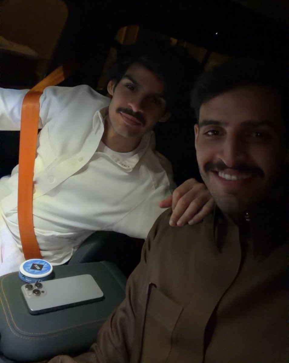 His,deer tweet media