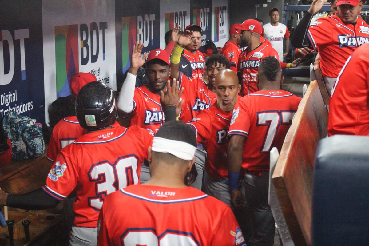 GANARON LAS <a href="/AguilasMetro/">@AguilasMetro</a> 🇵🇦.

Los actuales campeones de torneo arrancaron con el pie derecho, luego de vencer 8x7 a los anfitriones <a href="/Magallanes_bbc/">Magallanes BBC ⚓️⚾️</a> 🇻🇪 en el inicio de la  Serie de Las Américas Gran Caracas 2026. 

#PanameñosEnSDLAmericas #CaféBeisbolero