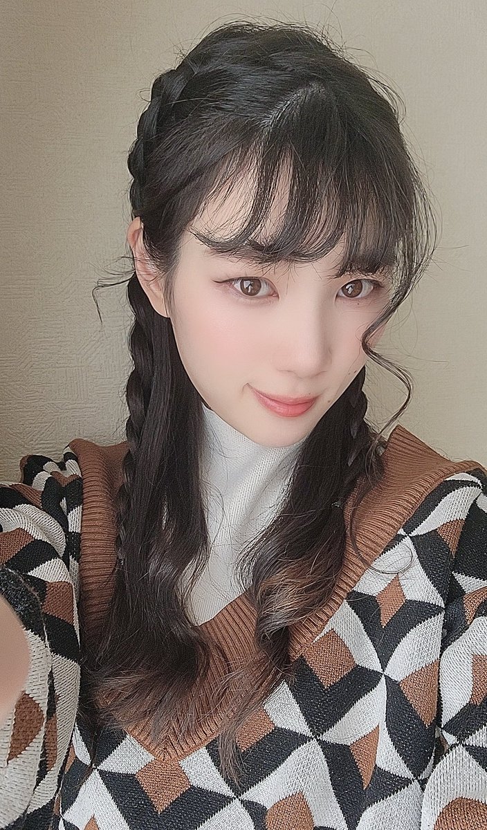 ………………⚘️⚘️⚘️………………
🐣