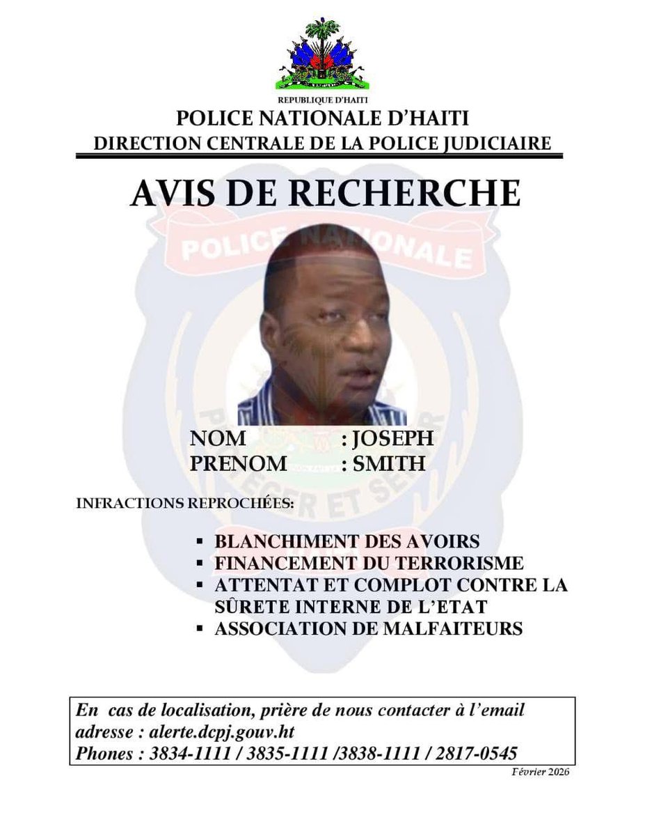 Un proche de Fritz Alphonse Jean est accusé de blanchiment d’argent

Les rumeurs circulant depuis environ une semaine sur la fuite de Fritz Alphonse Jean vers le Nord semblent se confirmer. Des sources concordantes évoquent de lourdes menaces pesant sur l’ex-gouverneur de la BRH