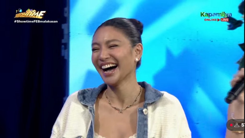 ladynighty25's tweet photo. Our bungisngis gurl naddie is hereeeee 

#ShowtimeFEBmalakasan #NadineLustre https://t.co/OXINAk5Agd