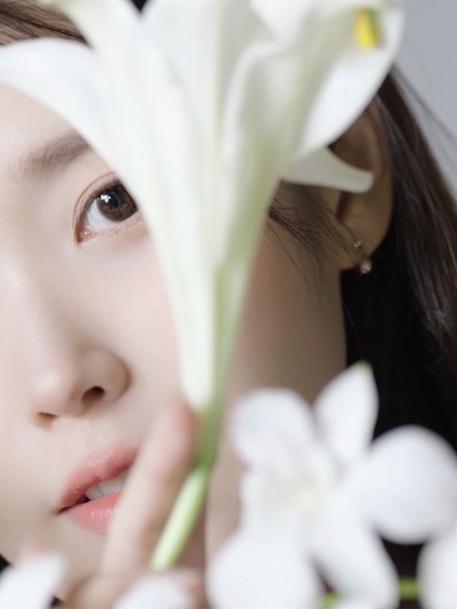 iuedelweiss's tweet image. 제이에스티나 인스타그램 #아이유
IU X J.ESTINA #IU