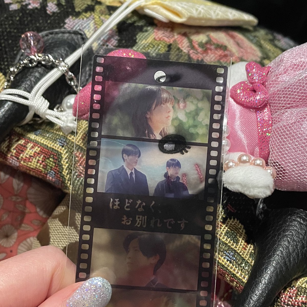 _hinaminami_'s tweet photo. いってきます
#ほどなくお別れです 
#浜辺美波 https://t.co/0NLdQwG1XQ