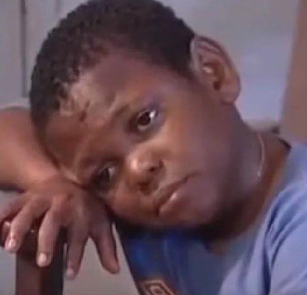 Blogger685's tweet image. Mood till I get to 1k followers 😭
#VRChat