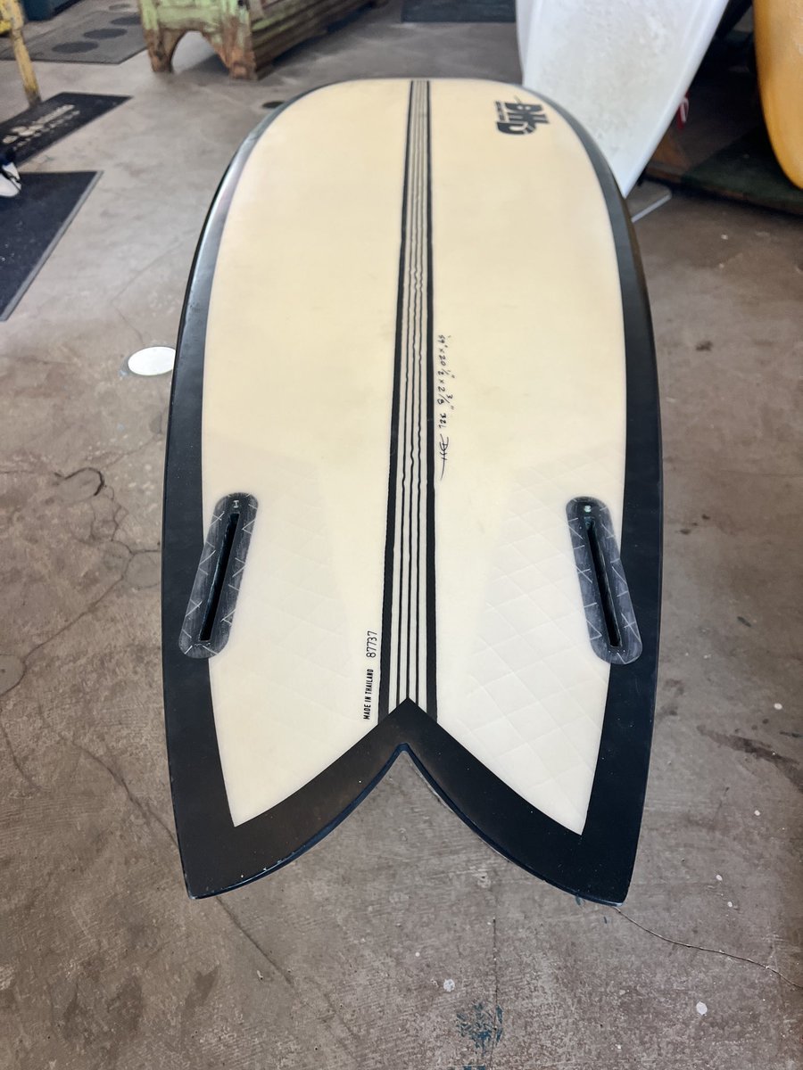 USEDボード！DHDミニツィンEPS! 5.9x201/2x23/8 32L 程度はデッキ