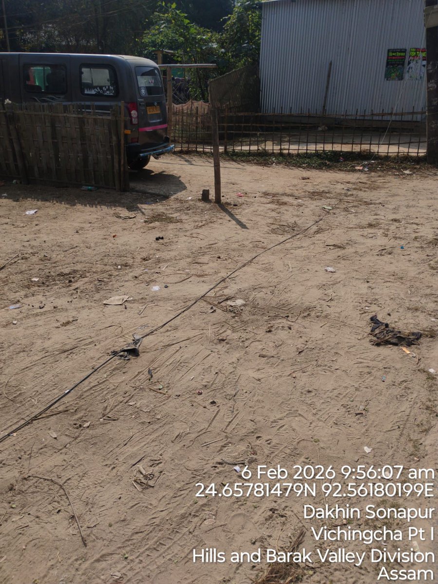 heymehbub's tweet photo. An Airtel Wi-Fi service has been down since morning, affecting the local area and causing inconvenience to the public. The issue appears to be related to a faulty/exposed cable and needs immediate attention 
Dakshin Sonapur, Vichingcha Part I,Assam
 @Airtel_Presence @airtelindia https://t.co/KQFgAsFjQW
