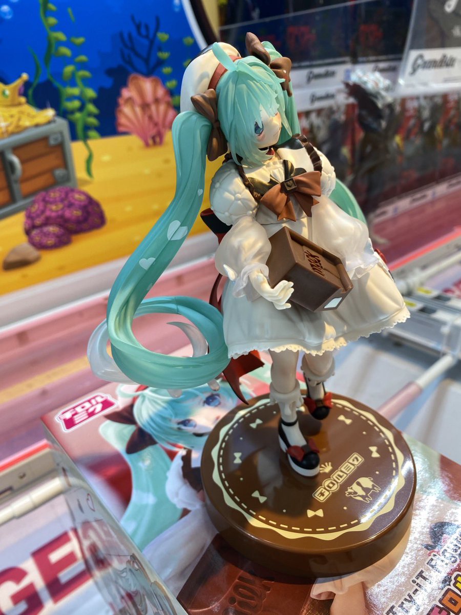 新景品入荷情報】 ・初音ミク チロルチョコミルク 展開完了しました