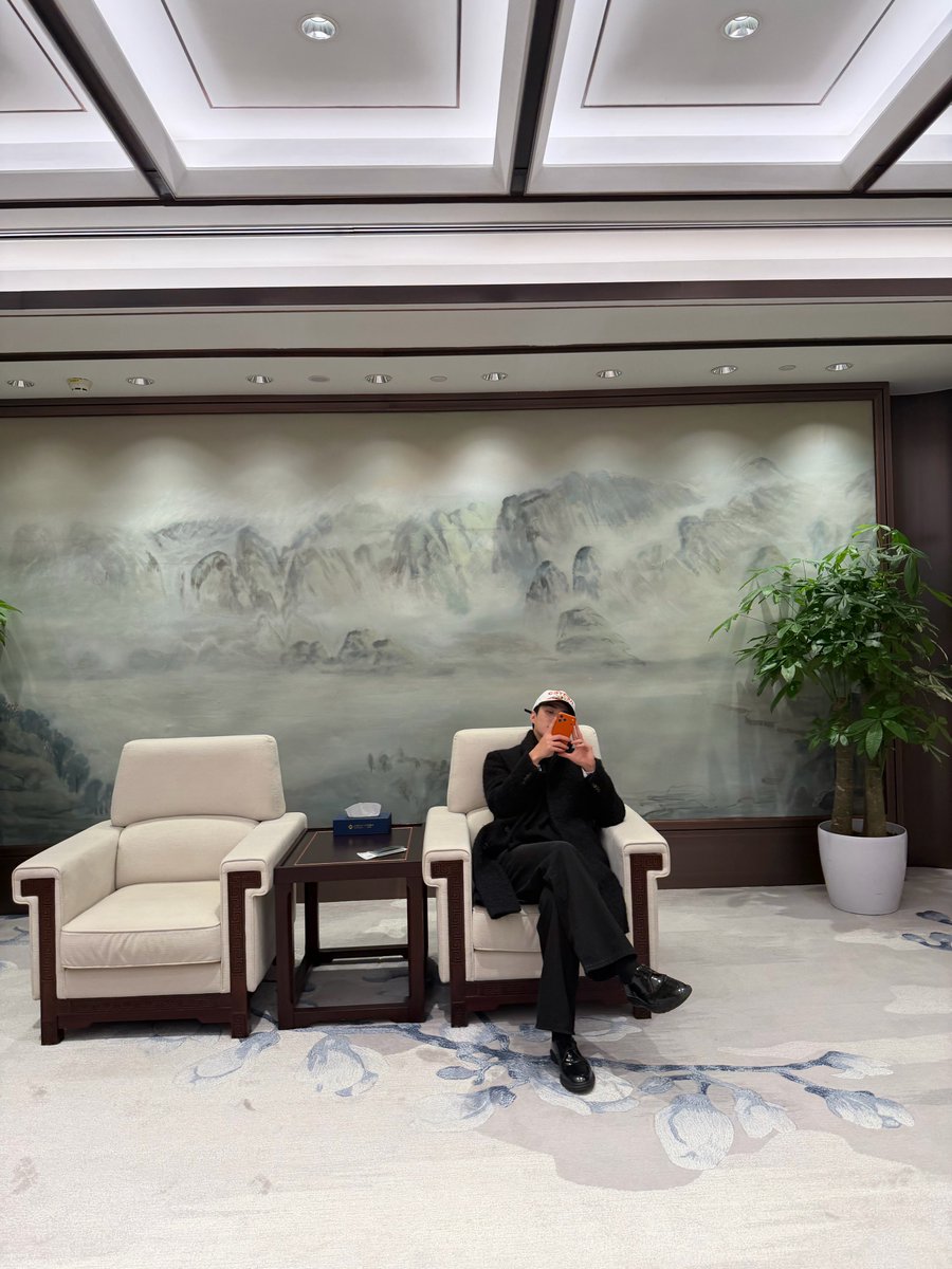 260206 #세훈버블 💌👀 💬 #엑소 #EXO #세훈 #SEHUN #世勋 #セフン <a href="/weareoneEXO/">EXO</a>  

김쭌마이형이 찍어줬대 ㅋㅋㅋㅋㅋㅋㅋㅋㅋㅋㅋㅋㅋㅋㅋㅌㅌㅌㅌㅌㅋㅋㅋㅋㅋㅋ