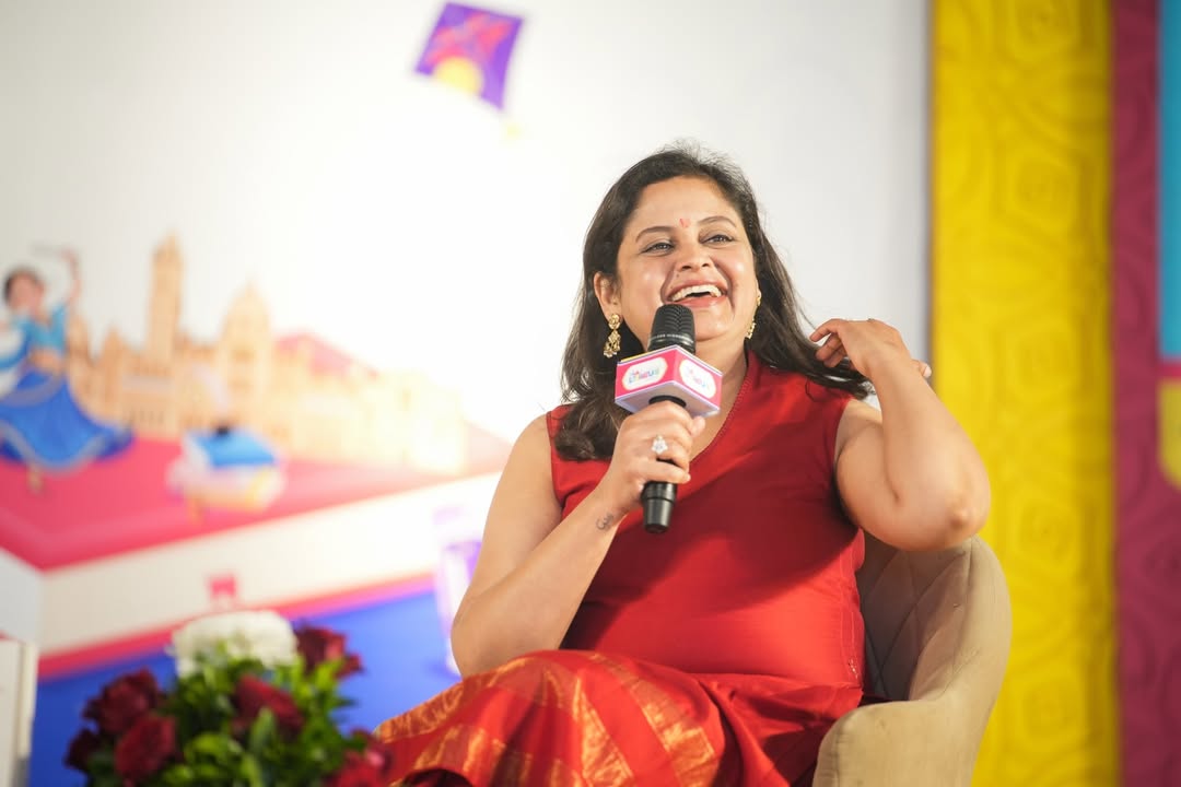 iimunofficial's tweet photo. Wellness wasn't a trend here, it was a conversation worth pausing for.
Wellness took centre stage at VLF 4.0, presented by @ParulUniversity and I.I.M.U.N., as Dimple Jangda and @ManjariWellness reframed self-care as a daily choice, not a quick fix. https://t.co/GTaSY5q8Cn