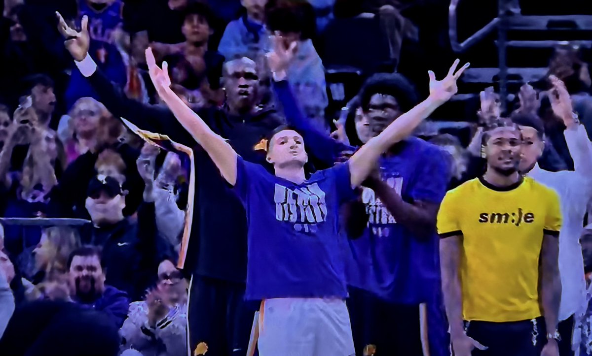 #phoenixsuns 
Supporting our 26-27 all star point guard…

COLIN GILLESPIE!!!
