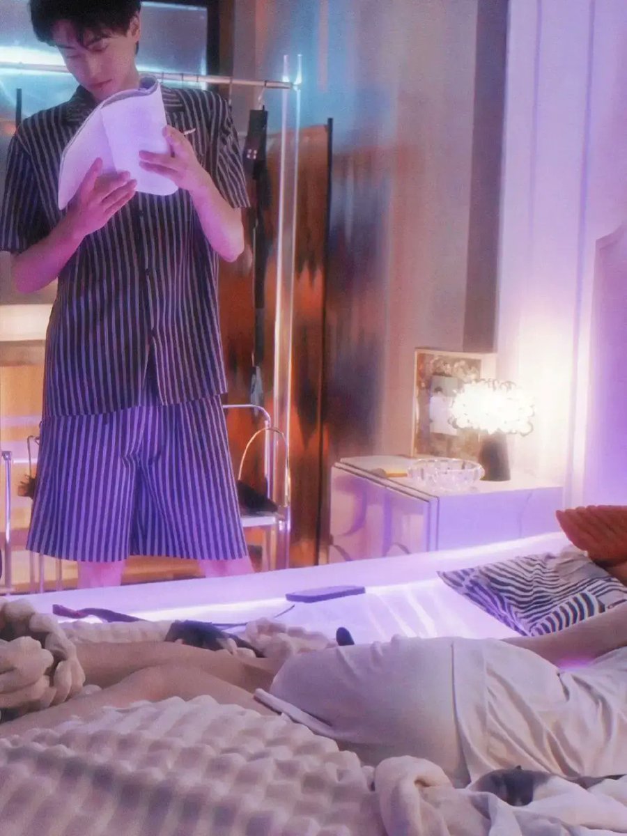 I say this with all due respect...Leizi gets to hit that.
#RevengedLove #TianXuning #ZiYu