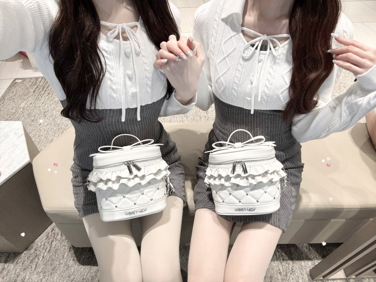 お揃いでハニミュの新作ホビワンピ🩶⟡˖·