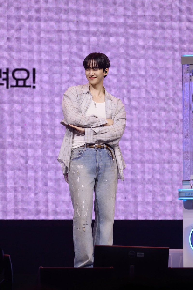 방콕여신👸🏻‧₊˚𓈊 𓍲₊