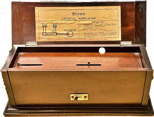 所蔵品紹介】Crystal Amplifier 1923 マイクロフォンの機能を利用して