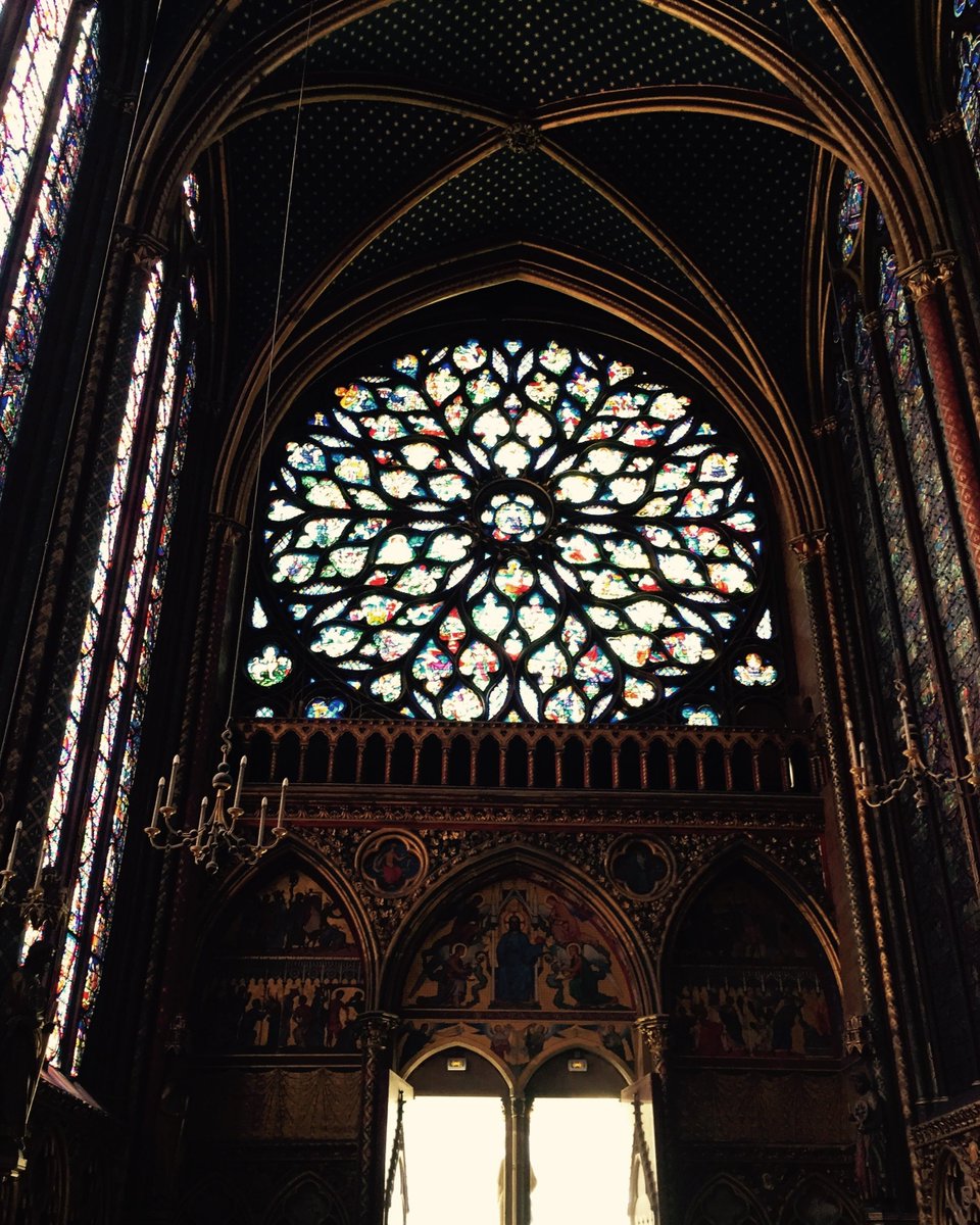 fore_yeri's tweet image. 파리를 다시 갈 이유가 생겼다🥹