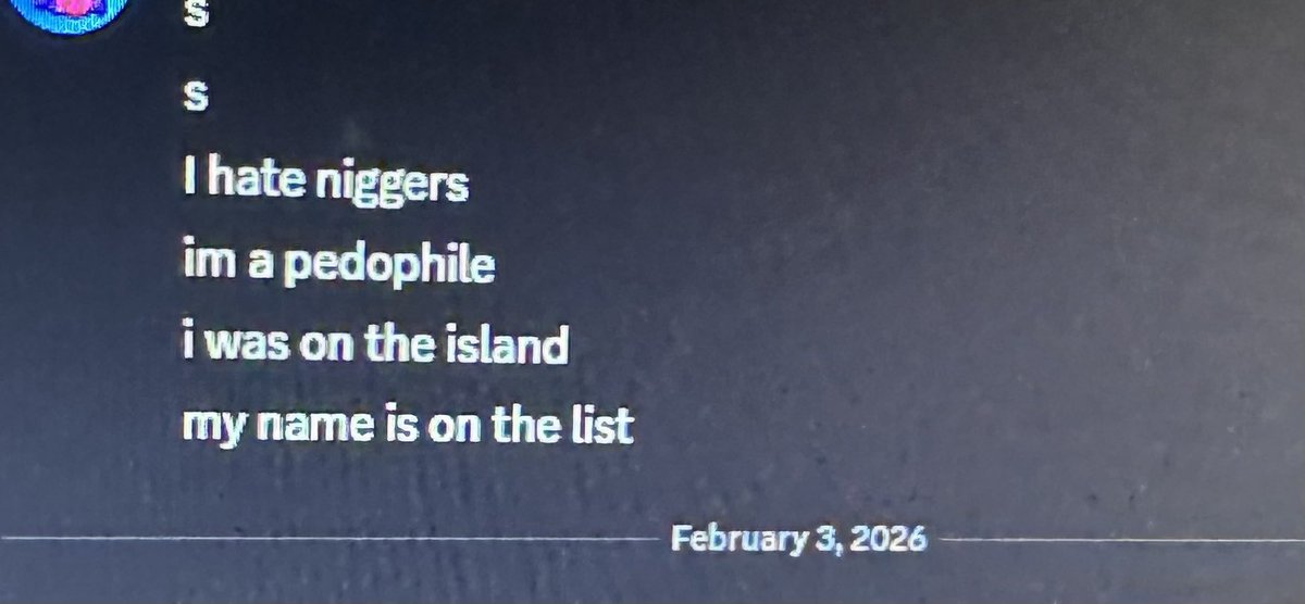 mahchuz's tweet photo. Dont open Discord on a shared gaming computer https://t.co/B5YZmFM18u