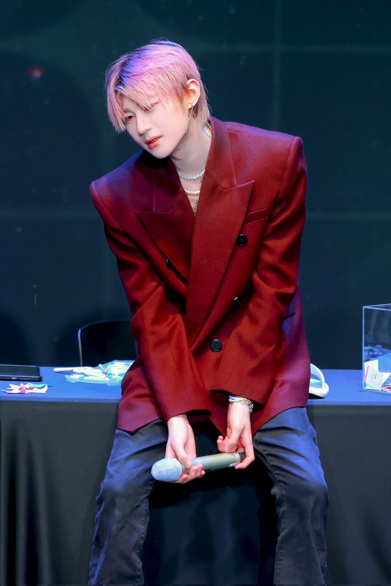 _shining_i's tweet photo. 260118 STARRY ROAD 3회차
#허중싱 #Hezhongxing https://t.co/YokwlrG7GW