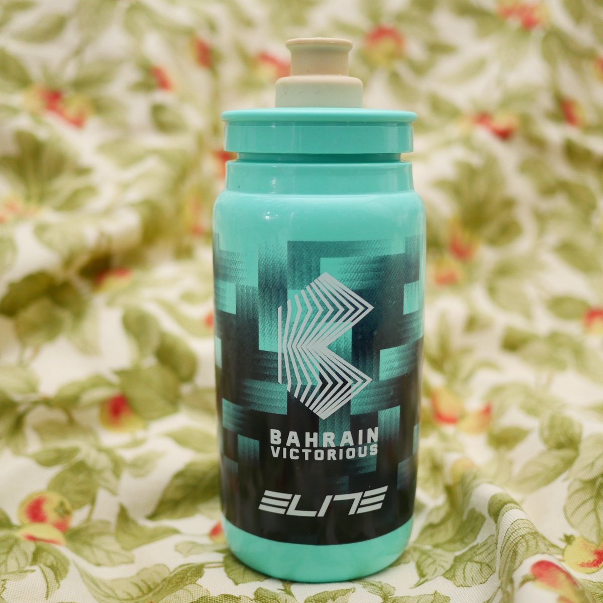 プロチーム支給品販売 現在庫はこの1本のみになります バーレーン