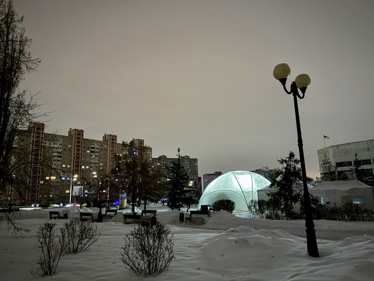 Tsahkna's tweet photo. Cold and darkness must not and will not decide the outcome of Russia’s aggression.

Yesterday in Kyiv, I opened a Point of Invincibility funded by Estonia. It provides shelter, warmth, and psychological support amid Russia’s ongoing terror and during prolonged power and heating outages.

In the surrounding darkness, this point of light helps ensure that Russia’s attempt to break the spirit of Ukrainians will fail.