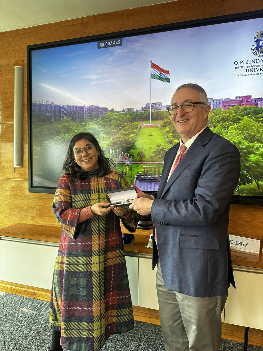 The MJIAS Fellows interacted with Prof. (Dr.) Sriparna Pathak, Associate Director at MJIAS and Professor at JSIA. The discussion sparked thoughtful conversations on international issues, leadership, and learning beyond the classroom. 
<a href="/Sriparnapathak/">Sriparna Pathak</a> <a href="/JindalGlobalUNI/">JGU</a>