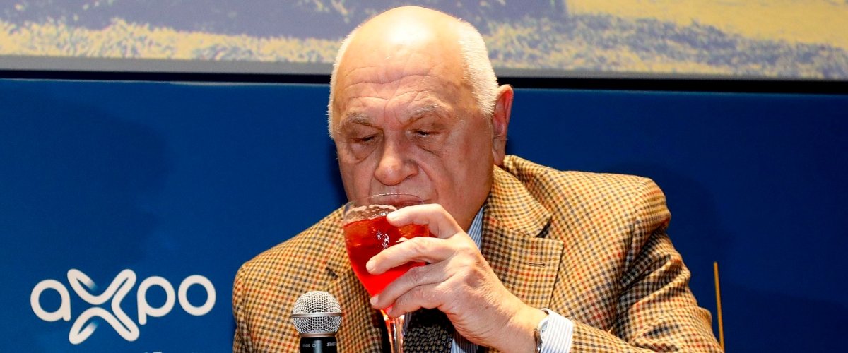 Lorenzo32843904's tweet image. Qui è il nostro Ministro della Giustizia mentre elabora il testo del decreto sicurezza