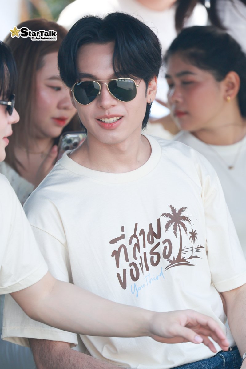 startalkent's tweet image. " ฟิวส์ วัชรพล " ร่วมพิธีบวงสรวงซีรีส์ "ที่สามของเธอ Your Third Series"

Your Third Worship
#บวงสรวงที่สามของเธอ

#f3w_wp 
#YourThirdSeries #ที่สามของเธอSeries