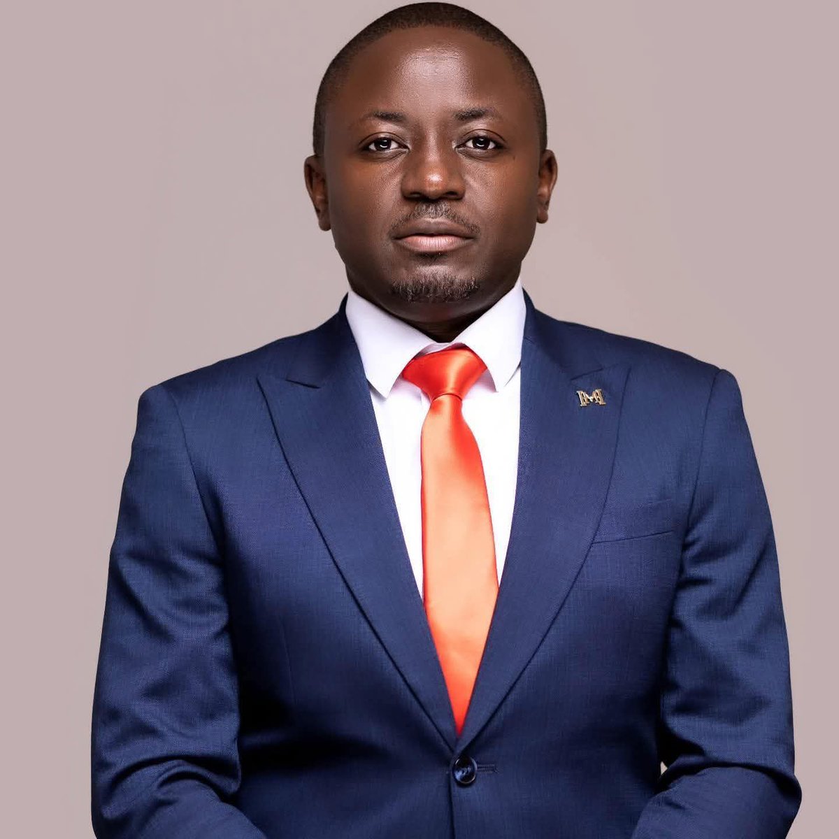 Numbersuganda's tweet image. 🚨 DJ Jacob Omutuuze (Akugizibwe Jacob), who contested under the NUP flag, has lost his Bunamwaya Division LC3 chairmanship seat to NRM’s Namala Betty.