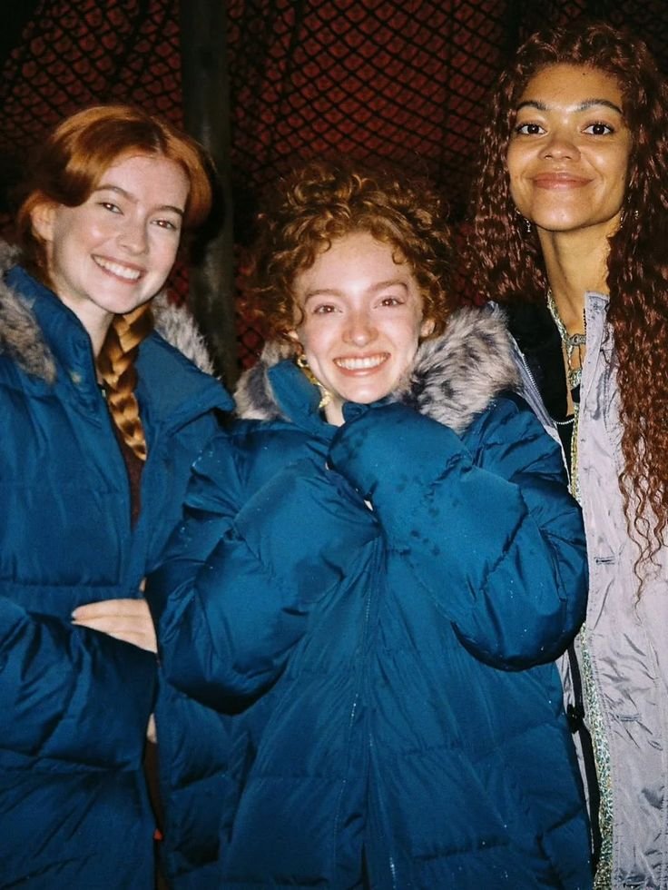 maenyraa's tweet image. the ladies of akotsk.... give it to me