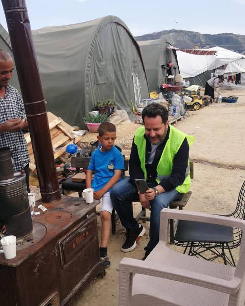 6 Şubat’ın ilk gününden itibaren deprem bölgesi için ortaya koyduğun emek, yıllar geçse de unutulmayacak. Yardımına koştuğun, el uzattığın yüzlerce insanın duası seninle.

#ErdenTimurYalnızDeğildir