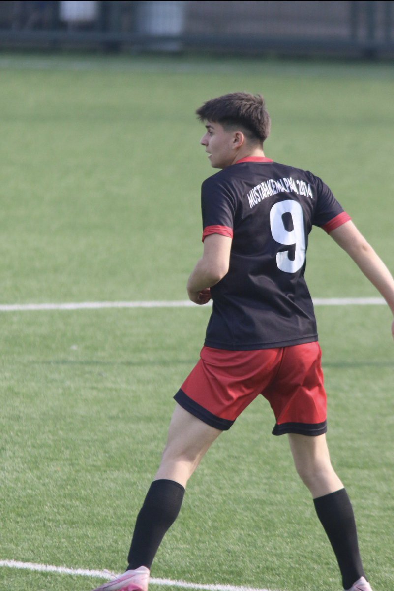 playerslover's tweet photo. اهههه🔥🔥🔥🥵 https://t.co/UCAz4VVe23