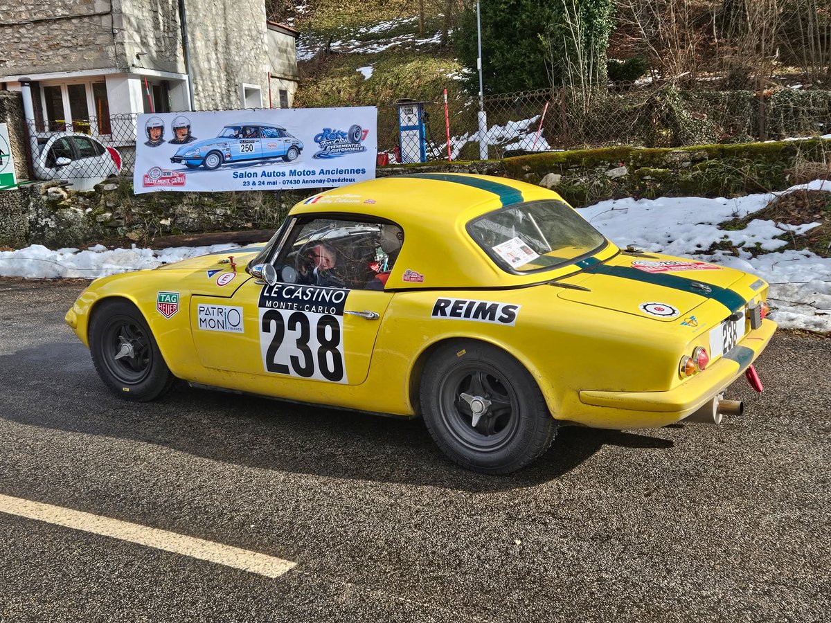 ClubLotusFrance's tweet photo. De vaillantes Lotus Elan 26R #238 et Talbot Sunbeam Lotus #97 au Rallye de Monte Carlo Historique 2026 #Elan26R #TalbotSunbeamLotus #RMCH #RallyeMonteCarloHistorique #ClubLotusFrance @ACM_Media @ClassicLotus @ClubLotusFrance https://t.co/9oxKEgKDcW