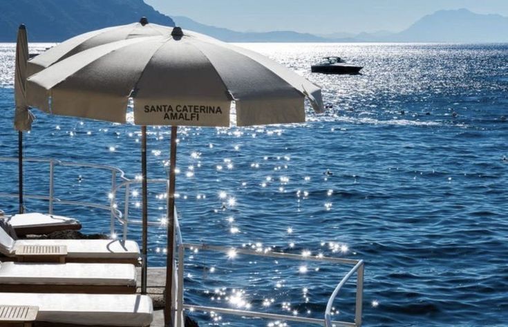 𝒍𝒖𝒏𝒂 tweet media