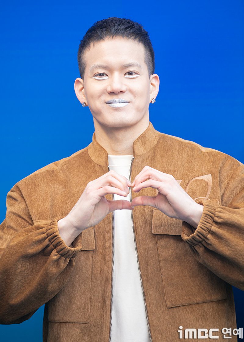 ko ni kan makeup ceni pun tetap senyum😂