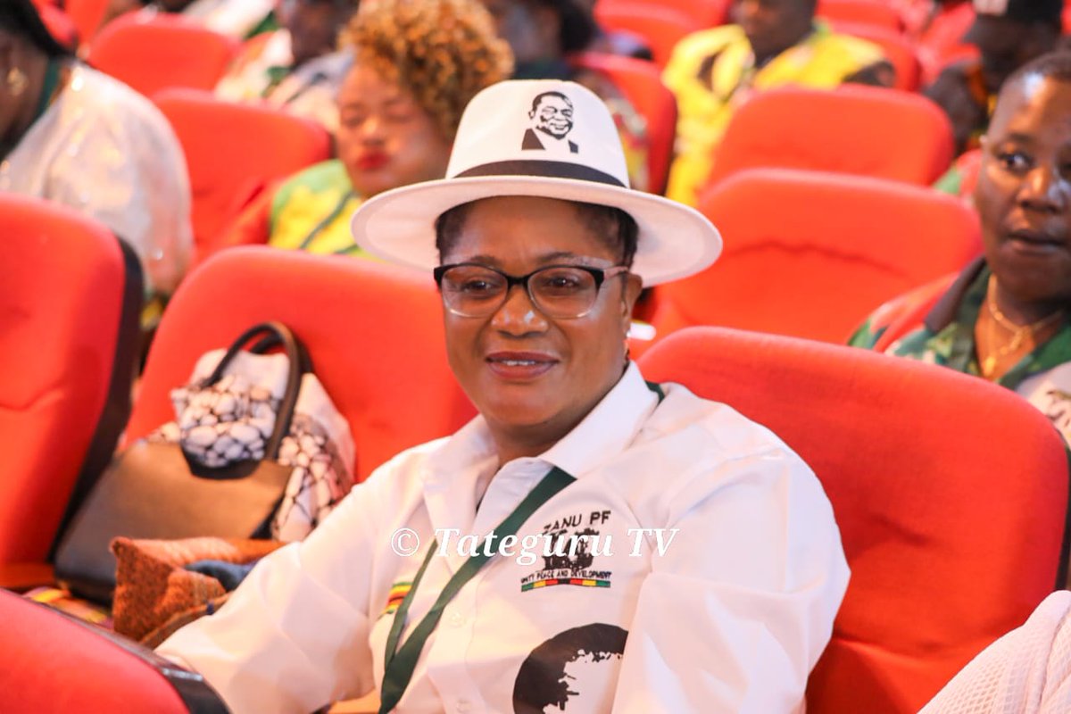 𝙉𝙞𝙘𝙤𝙡𝙚 𝙃𝙤𝙣𝙙𝙤 🇿🇼 tweet media