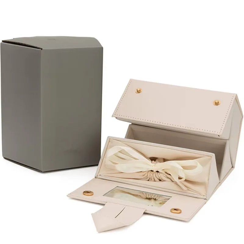 CailePrint's tweet image. Custom PU leather jewelry boxes with velvet lining. Perfect for gifts &amp;amp; branding. OEM &amp;amp; logo customization available.
📩 steven_happycolor@163.com
 🌐 caileprinting.com
#caileprinting #jewelrypackaging #custompackaging #luxurypackaging