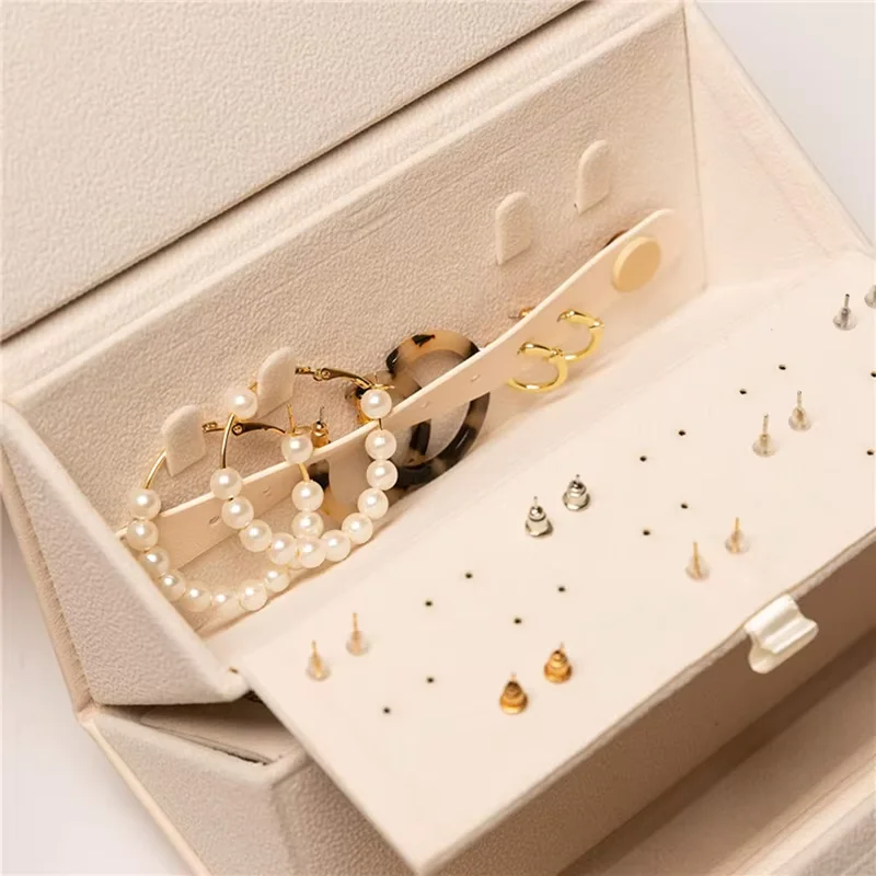 CailePrint's tweet image. Custom PU leather jewelry boxes with velvet lining. Perfect for gifts &amp;amp; branding. OEM &amp;amp; logo customization available.
📩 steven_happycolor@163.com
 🌐 caileprinting.com
#caileprinting #jewelrypackaging #custompackaging #luxurypackaging