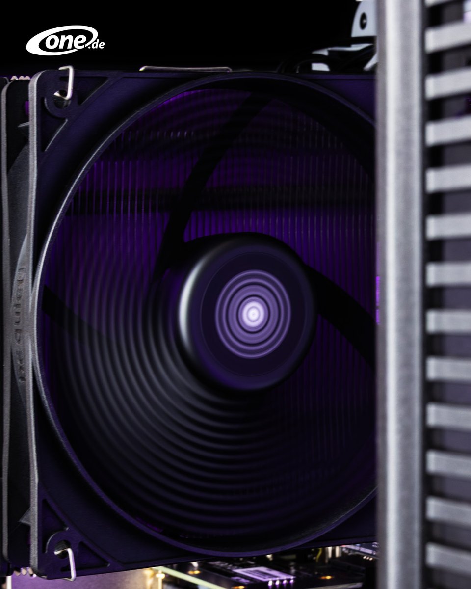 onecomputer's tweet photo. Deine Wahl: Luft- oder Wasserkühlung? 🤔
#onegaming #watercooling #aircooling https://t.co/Ox3OTTjHAM