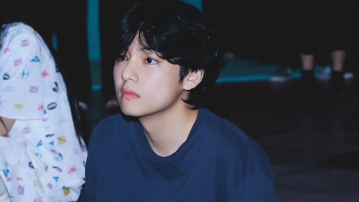 SKPopCulture's tweet photo. "HYBE PROTECT TAEHYUNG" - BTS fans raise alarm over alleged physical attack claims and acid threats targeting V in Lisbon https://t.co/jzWjw98ObQ https://t.co/W41TeNgqgn