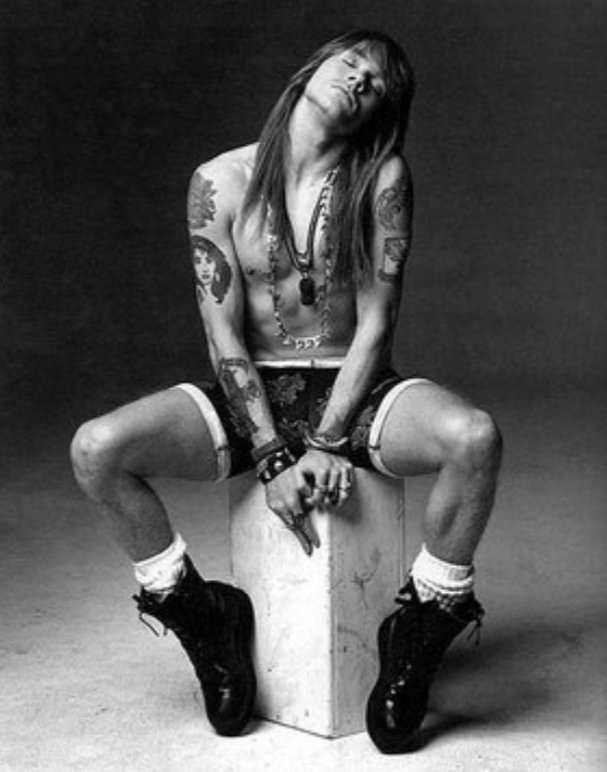 Francis77690515's tweet photo. Happy 64 years Axel Rose!! #AxelRose #GunsNRoses https://t.co/1LfNPUIj2B