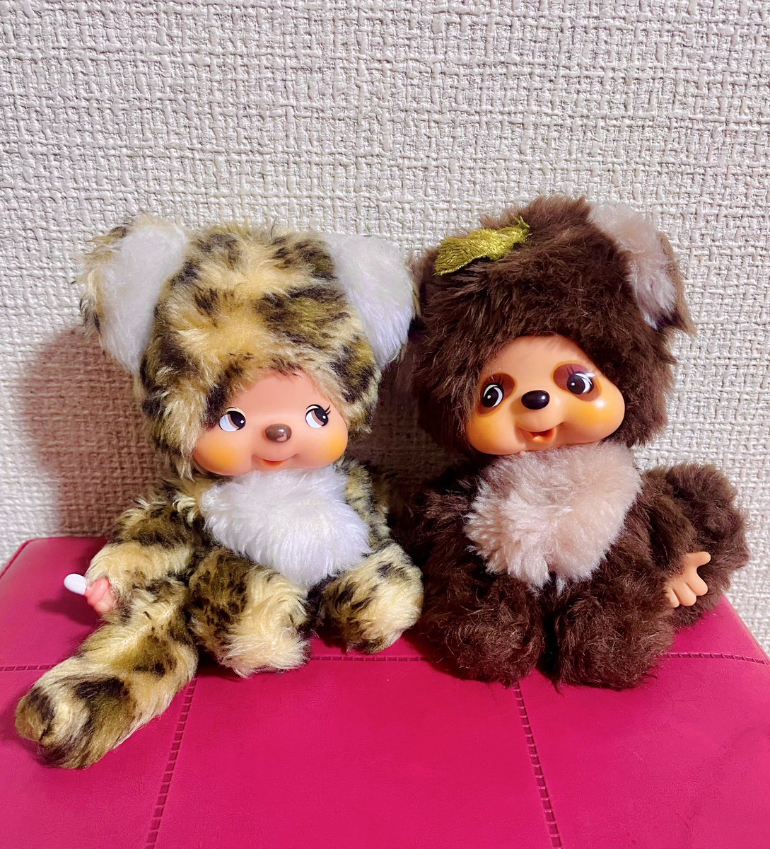 エンドーチェーンから 発売された ヒョウちゃんとタヌタヌです