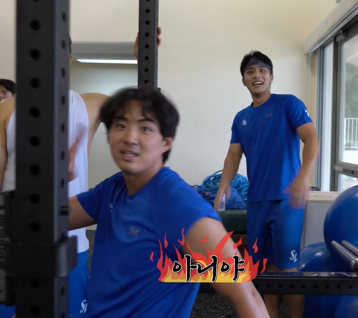 simba__18's tweet image. 얼씨구;
ㅋㅋㅋㅋㅋㅋㅋㅋㅋㅋ